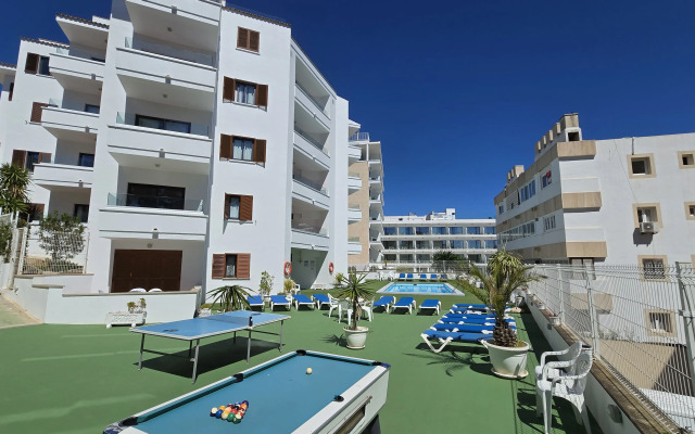 Marina Palmanova Apartamentos