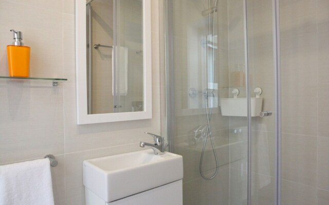 Fashionable and Modern Apartment - Cascais