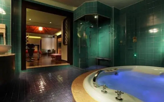 Royal Group Motel - Wuyin