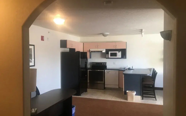 Super 8 Vermilion Ab