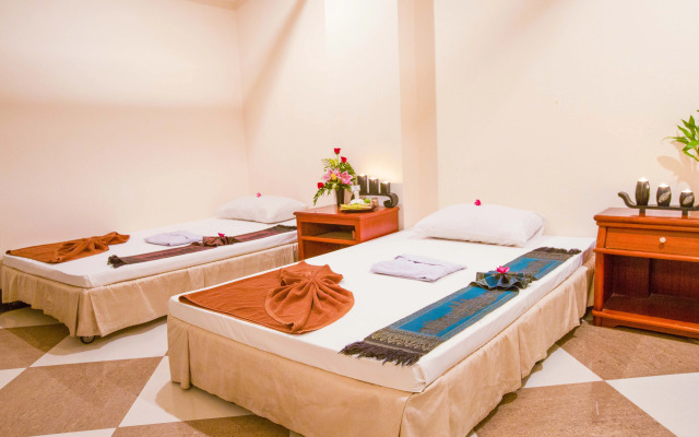 Phnom Penh Hotel