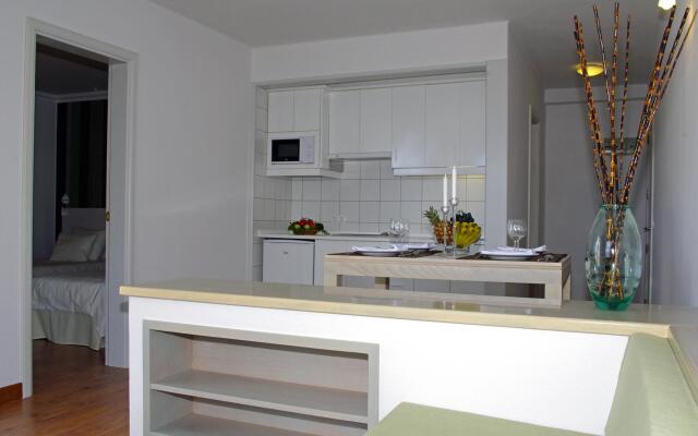 Neptuno Apartments
