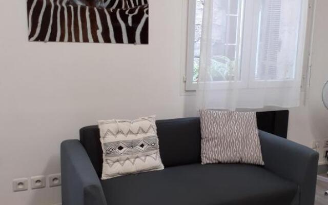 Appartement T1 Place De La Victoire