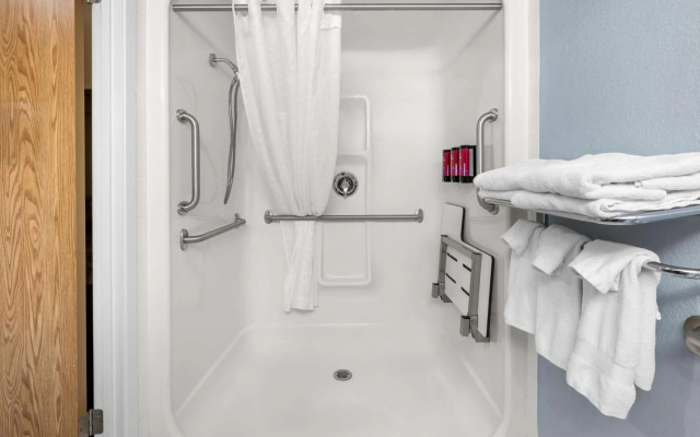 SureStay Plus Hotel by Best Western Drumheller