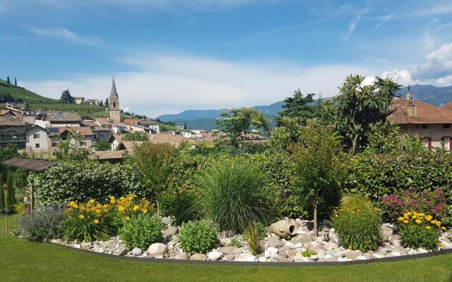 Zilli Studio Apartments