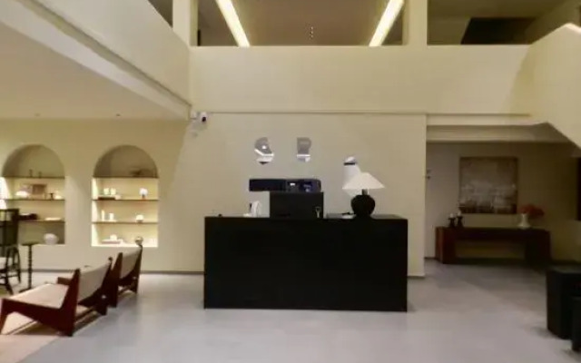 Xianju wants to stay indiscriminately