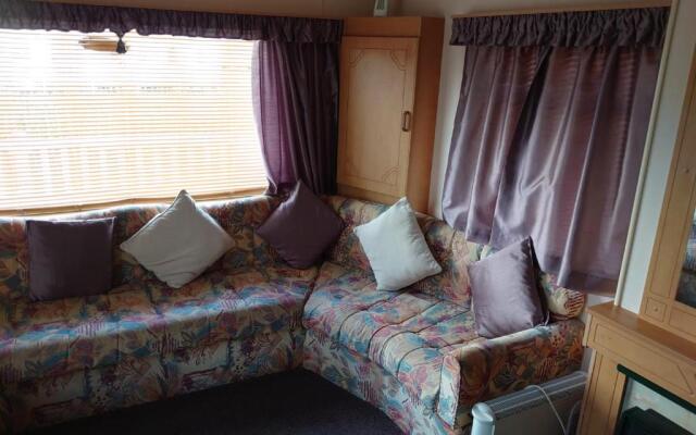 8 Berth The Chase (Mirage)