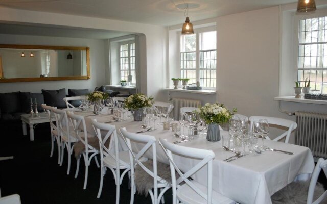 Ny Kirstineberg Gods Bed & Breakfast