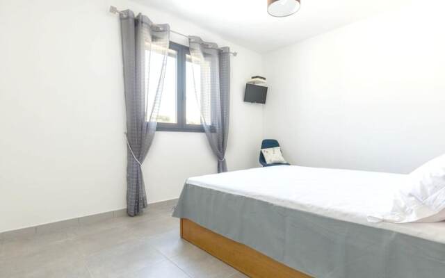 Villa With 2 Bedrooms in Palasca, With Wonderful Mountain View, Private Pool, Furnished Garden - 100 m From the Beach