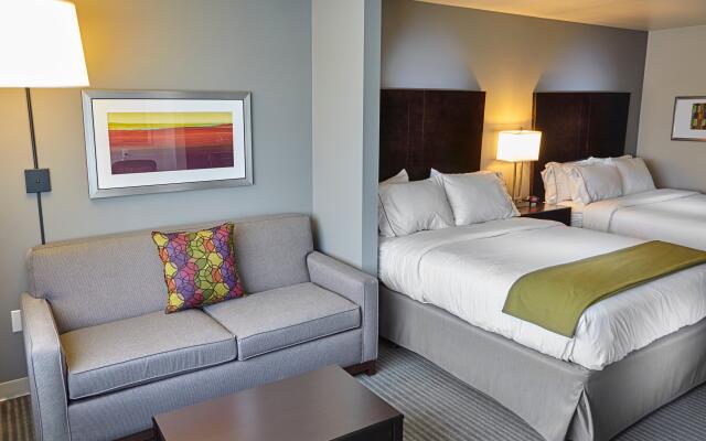 Holiday Inn Express & Suites Tahlequah, an IHG Hotel