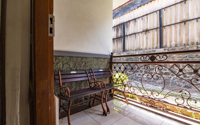 Sinergi Hotel Tretes by OYO Rooms