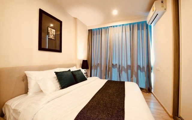 The Base Downtown Condo by Joy