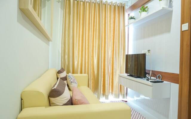 Strategic Location Studio Puri Mansion Apartment