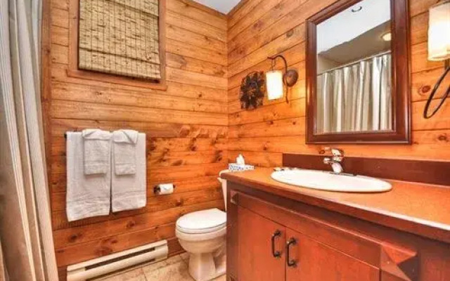 Altitude by Tremblant Sunstar