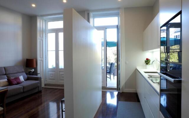 Cool Terrace Apartment