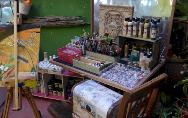 Decoupage Homestay