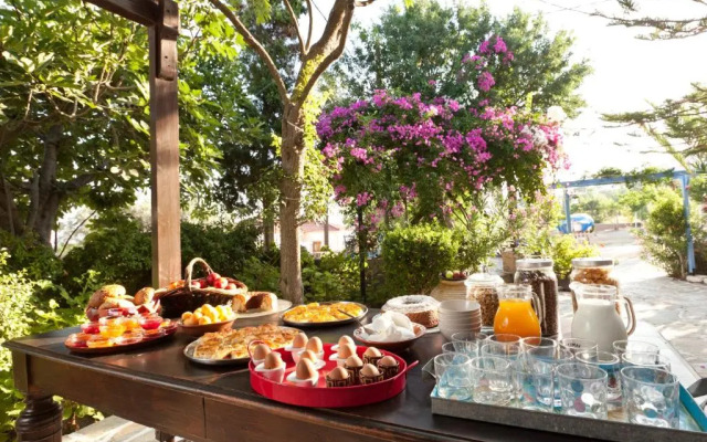 Vagia Beach Apartments