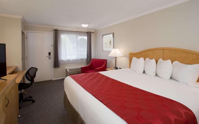 Ramada by Wyndham Duncan Cowichan Valley