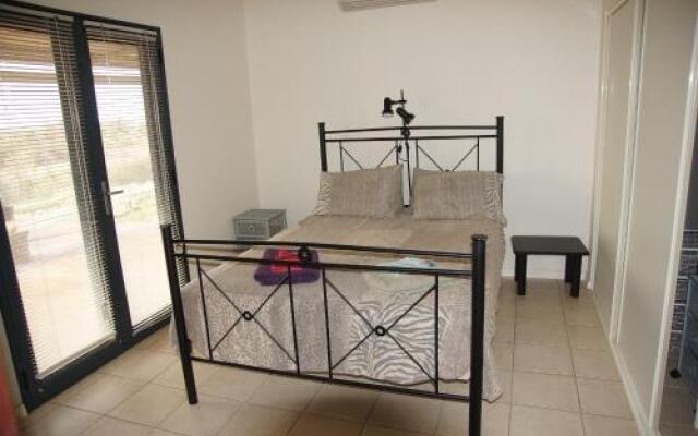 Ningaloo Bed and Breakfast