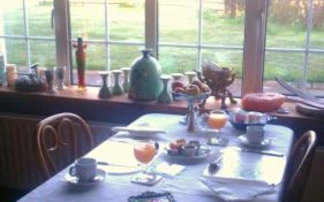 Aurora House Bed And Breakfast