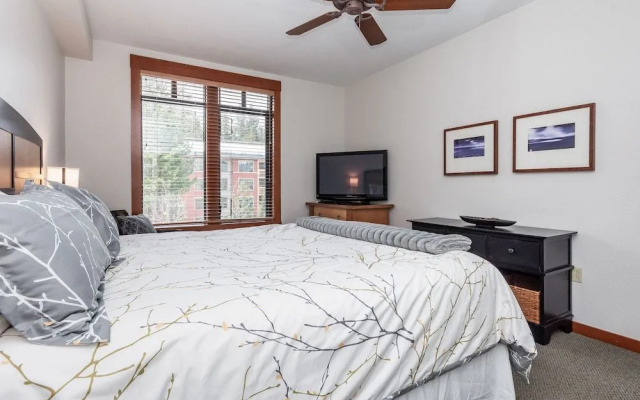 Village #3310 Lincoln House