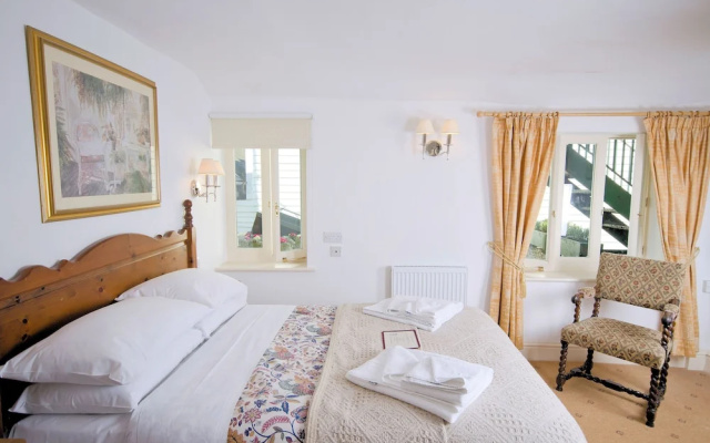 Place Farm House