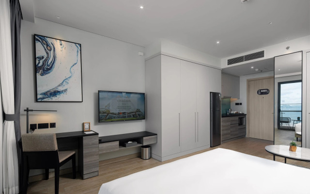 Citadines Marina Halong
