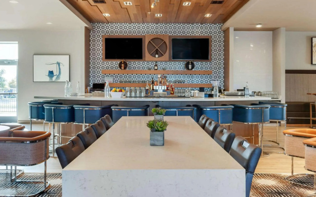 Cambria Hotel Richardson - Dallas