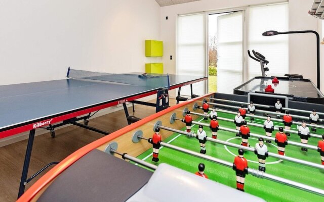 8 Person Holiday Home in Brovst-by Traum