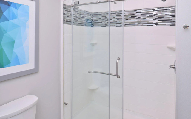 Holiday Inn Express & Suites Houston E - Pasadena by IHG