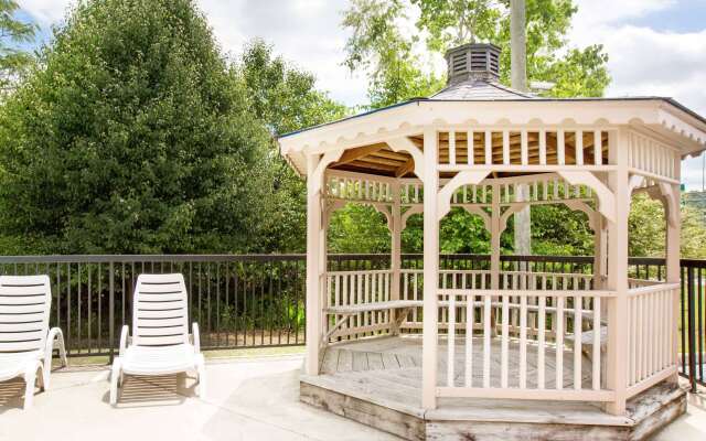 Ramada by Wyndham Pelham