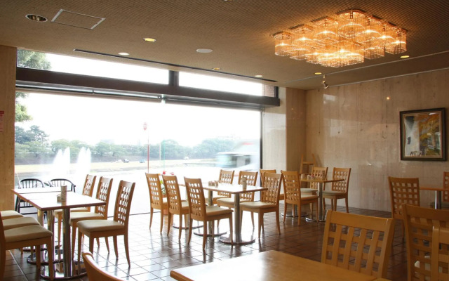 Okazaki New Grand Hotel