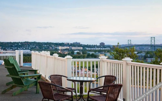 Travelodge Suites Halifax Dartmouth