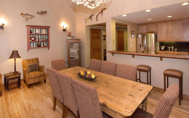 Lodge at Brookside