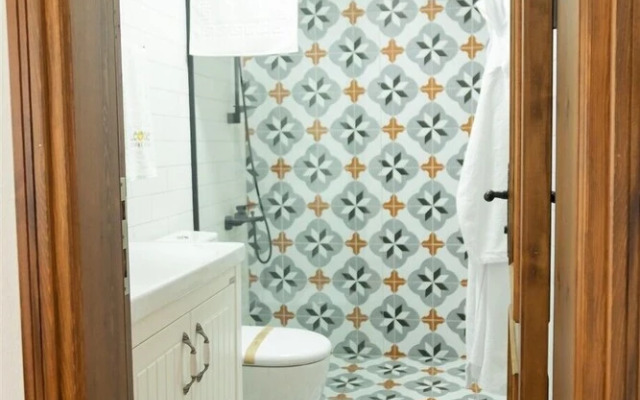 Leone Natural Otel