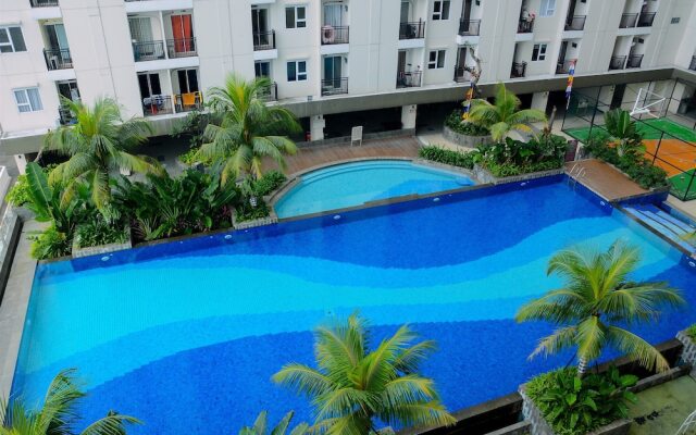 Relaxing and Comfy Studio Cinere Resort Apartment