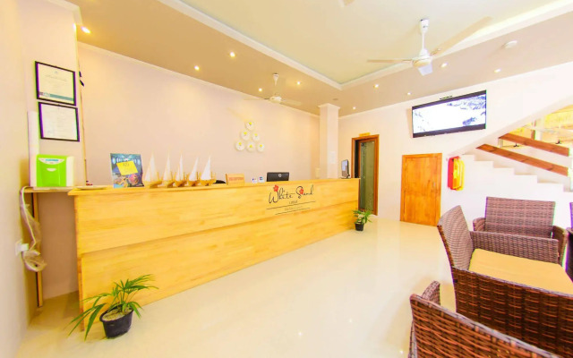 White Sand Lodge at Maafushi