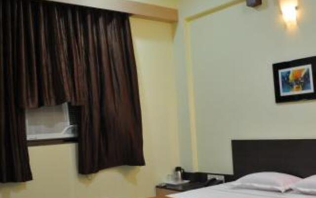 Hotel Tushar Executive