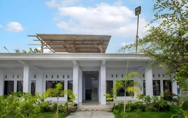 Collection O Stasiun Pekalongan Near Stasiun Kereta Api Formerly Hotel Indah