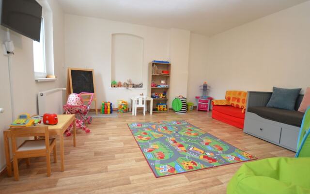 Spacious Cottage With 7 Bedrooms, 3 Bathrooms and Sauna in the Ore Mountains