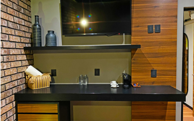 Cadillac Hotel Boutique