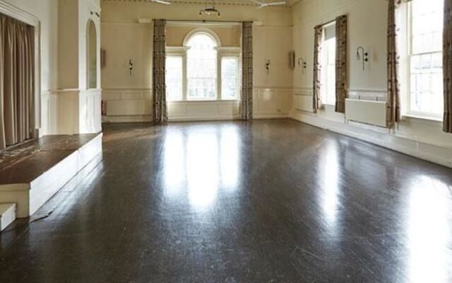 The Sun Hitchin by Greene King Inns