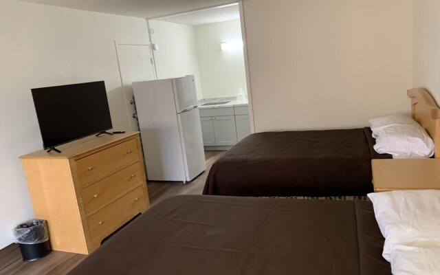 Studio Lodge Macon Extended Stay