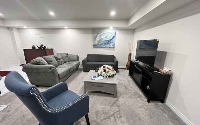 Luxury 2 bedroom 2 full baths rooms