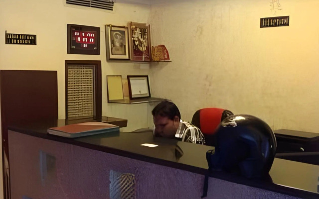 Hotel Kamal Kunj
