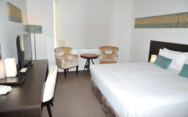 Royal Pacific Hotel – Guest Rooms – Sydney