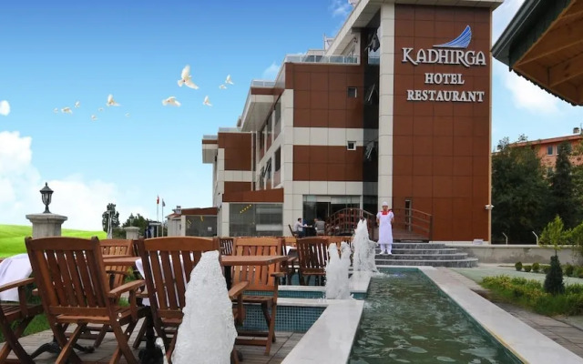 Kadhirga Hotel