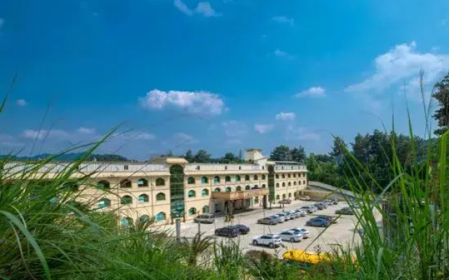 Senlin Hotel