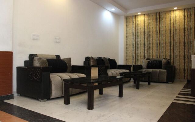OYO 1180 Hotel Kartikay