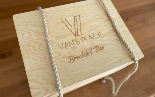 Van's Place, Luxury Apartment